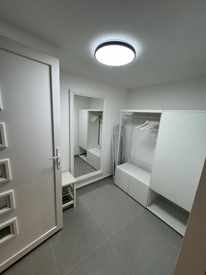 Downtown Double Room Deluxe With Joint Kitchen Budapest Exterior foto